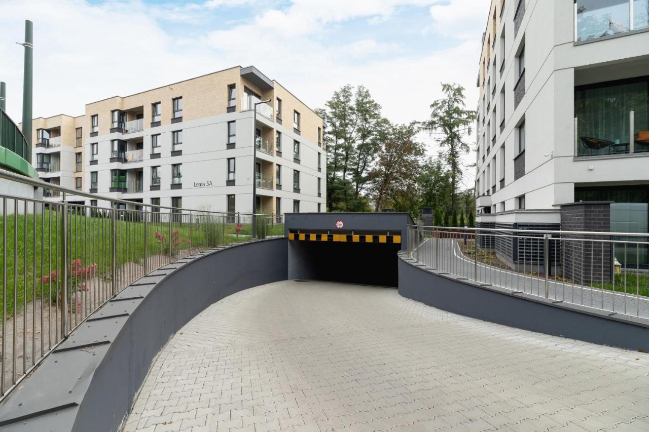 W Parku Lotnikow Apartments Tauron Arena By Noclegi Renters Krakkó Kültér fotó
